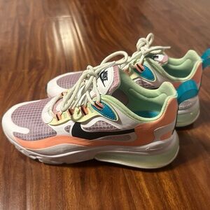 Nike Pastel Multi-Color Running Sneakers - White Pink Peach Mint Teal
